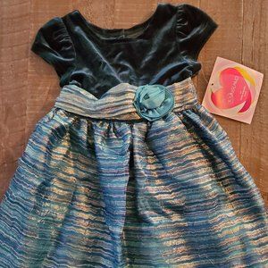 Little girls' formal wear